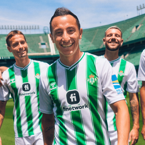 Image de l'article hummel présente le maillot domicile du Real Betis 23-24