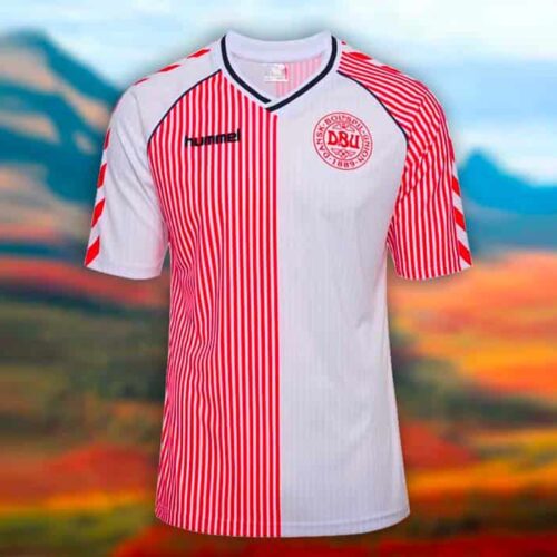 Image de l'article Le Danemark réédite le maillot extérieur de la Coupe du Monde 1986