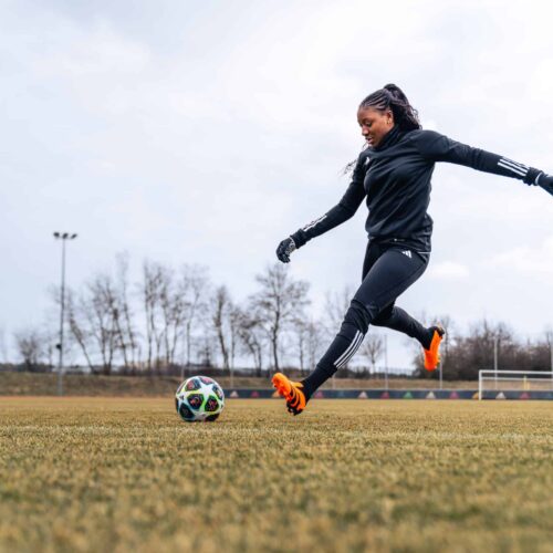 Image de l'article Les crampons des joueuses de l'équipe de France - Coupe du Monde 2023