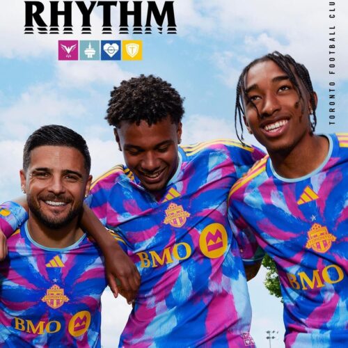 Image de l'article Une franchise de MLS dévoile un maillot complètement dingue