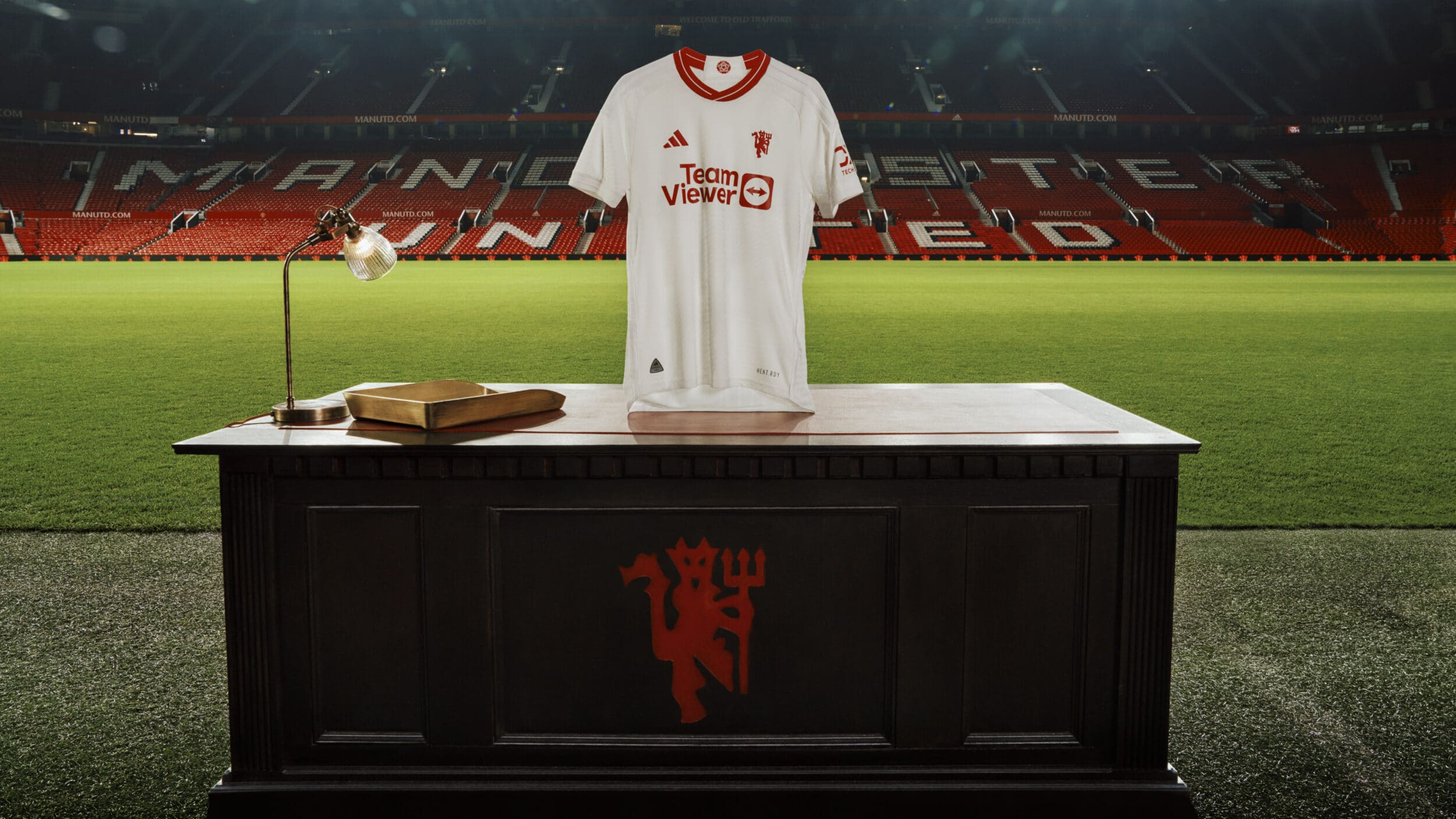 maillot manchester united third 2023 2024 adidas 1