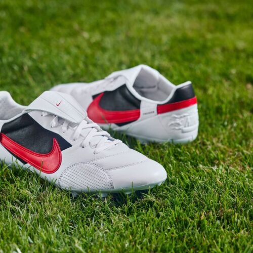 Image de l'article Une Nike Premier en cuir de kangourou, la dernière ?