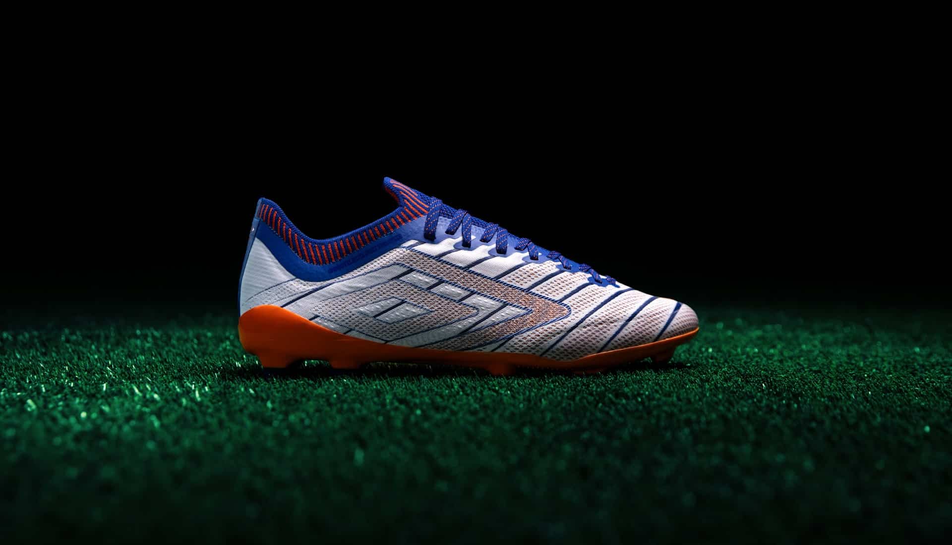 Tacos para Fútbol de Hombre Umbro Umbro Velocita Elixir Premier Fg