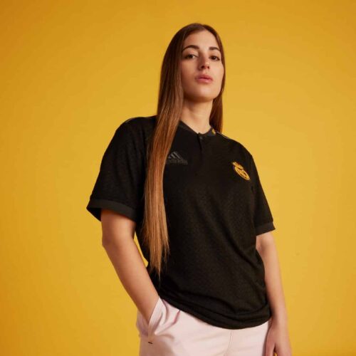Image de l'article adidas dévoile des maillots lifestyle pour ses clubs