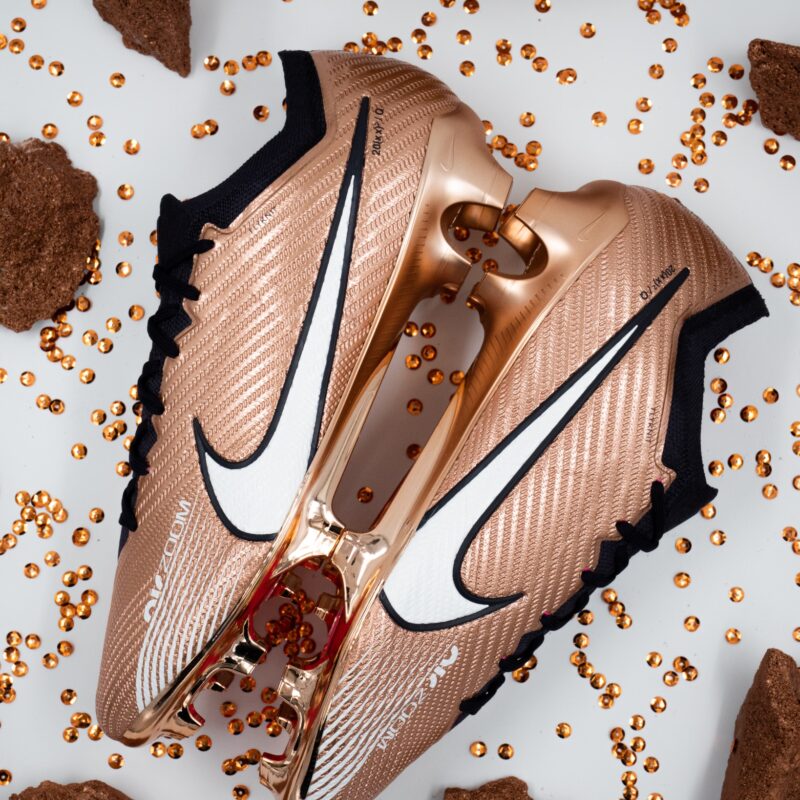 crampons nike