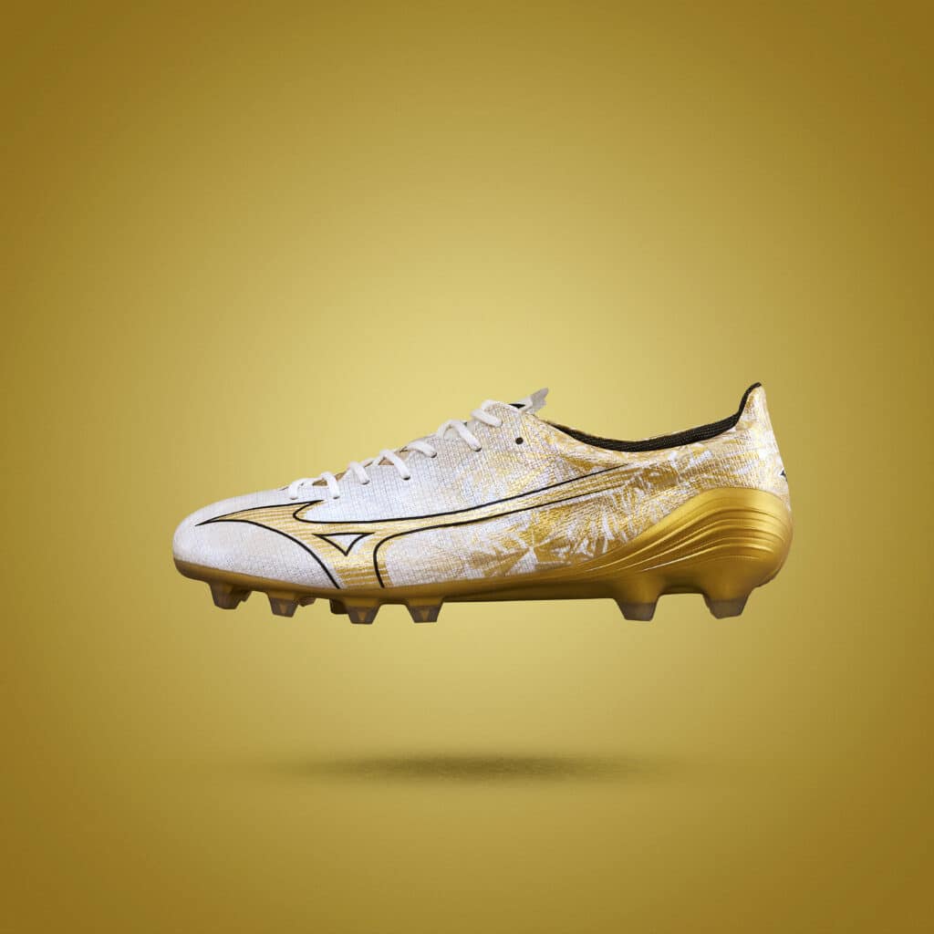 crampons alpha prism gold mizuno 2024 3