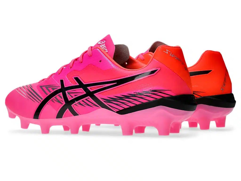 Asics devient partenaire crampon d'un club professionnel