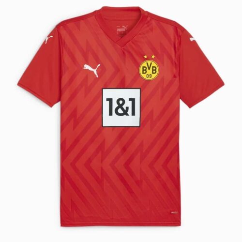 Image de l'article Quand la réserve de Dortmund doit jouer avec un maillot de gardien
