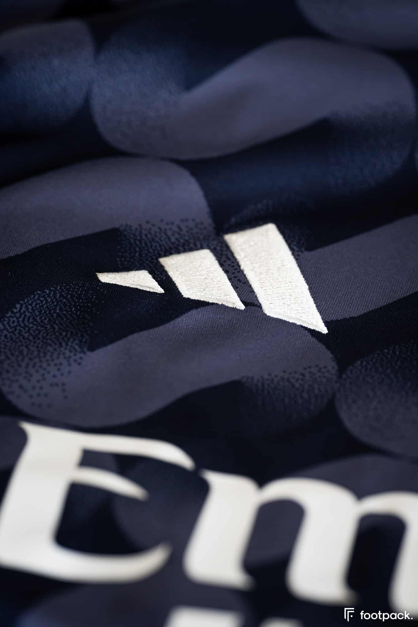 maillot real madrid exterieur 2023 2024 adidas 5