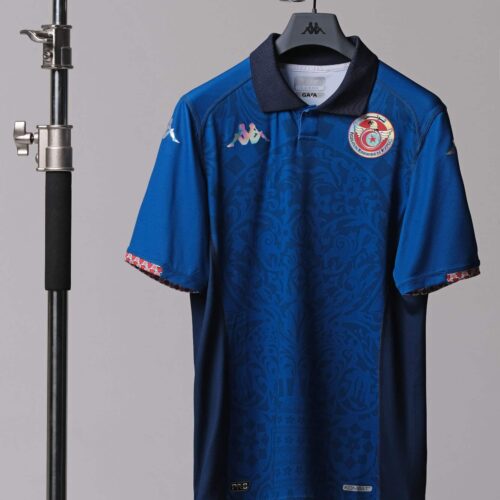 Image de l'article Un superbe troisième maillot dévoilé pour la Tunisie avant la CAN 2023
