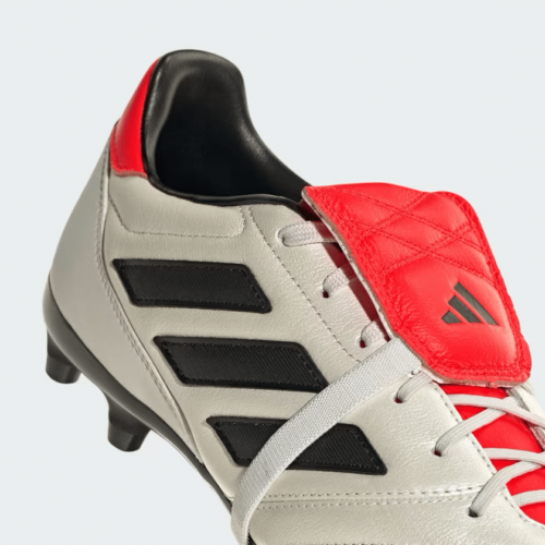 Image de l'article À seulement 100€, ces crampons s’inspirent de l’iconique Predator Mania Champagne