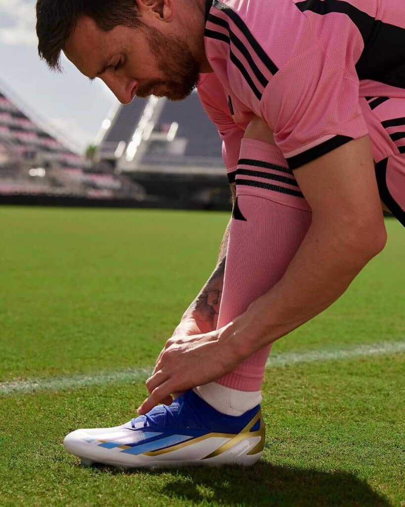 crampons adidas messi