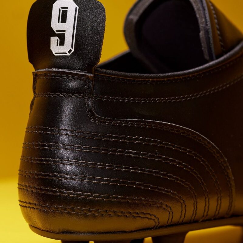 crampons roger milla pantofola d'oro 1990
