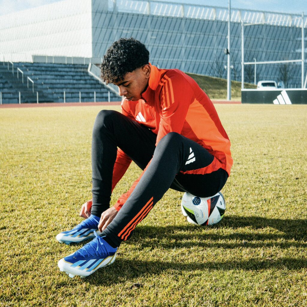 lamine yamal adidas 2