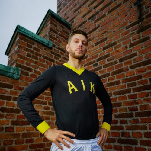 Image de l'article Le club suédois de l'AIK dévoile une nouvelle pépite