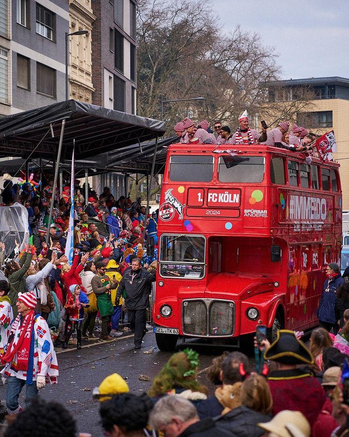 maillot carnaval-
cologne 2023 2024 hummel 5