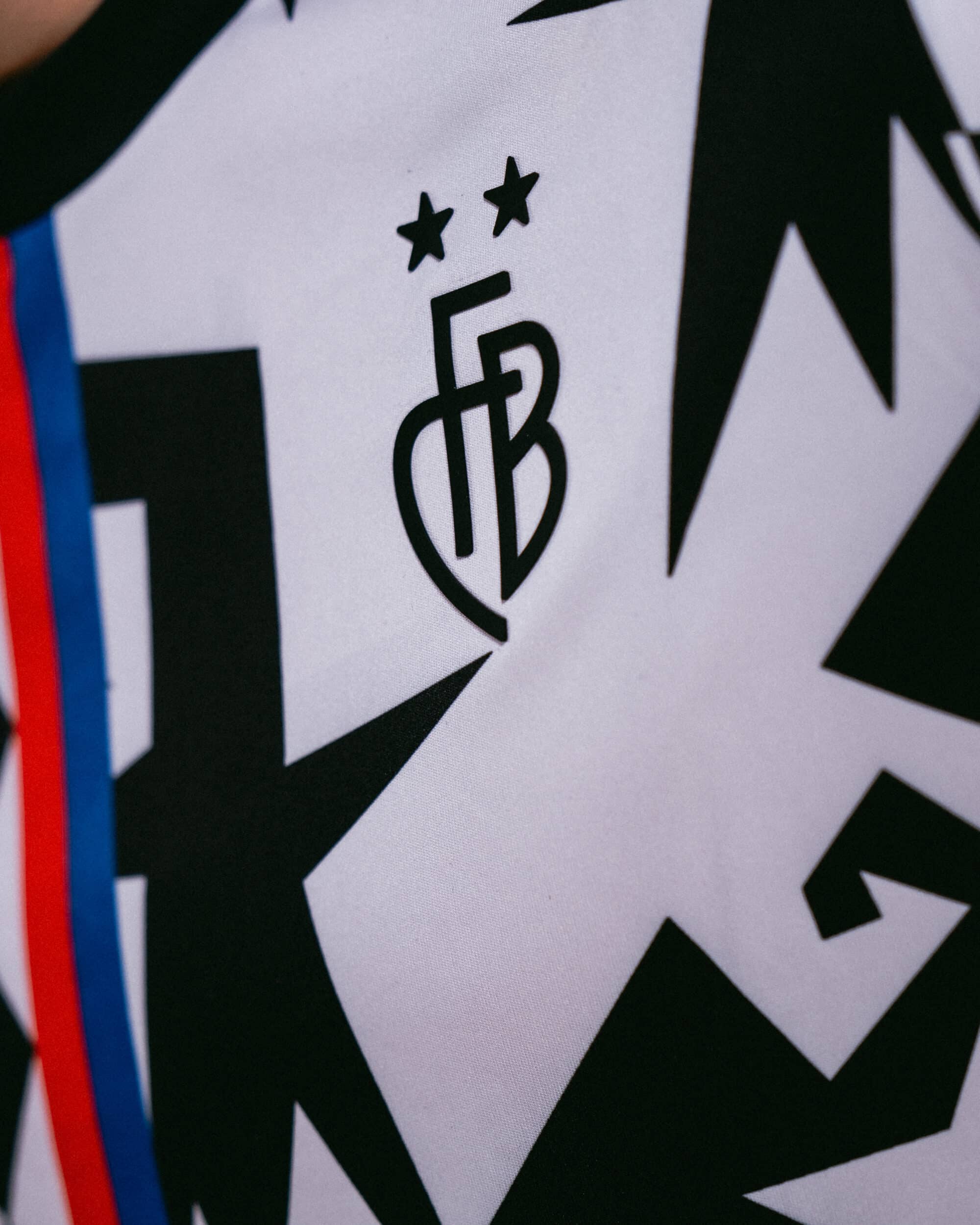 maillot fc bale carnaval macron