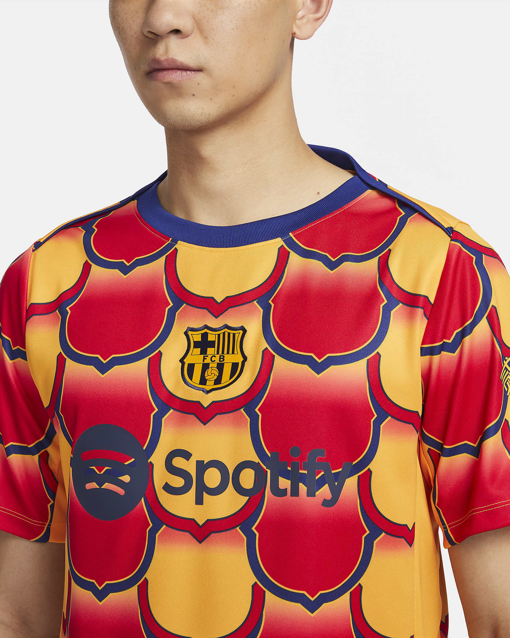 maillot pre match fc barcelone dragon nouvel an chinois