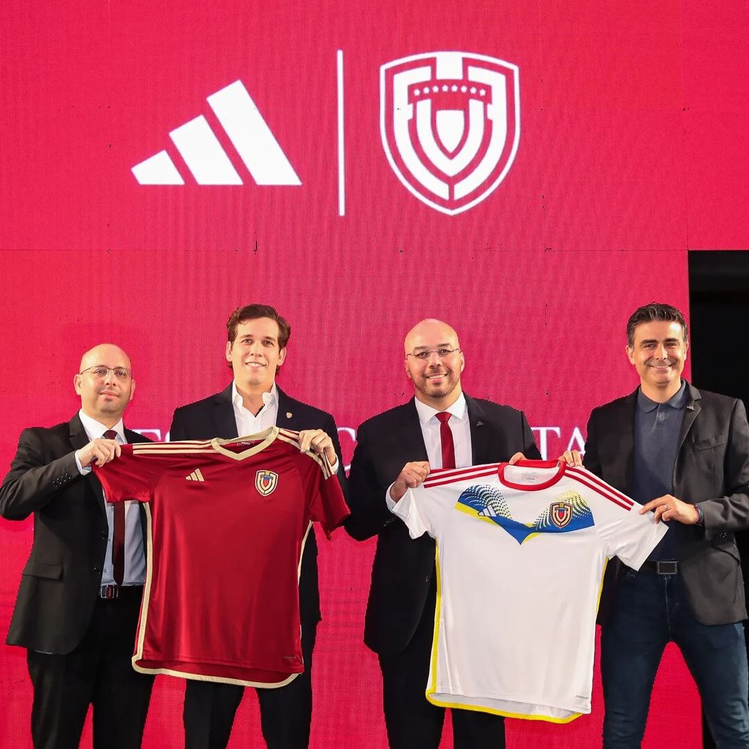 Fuite du maillot domicile du Venezuela 2026 - Footy Headlines FR