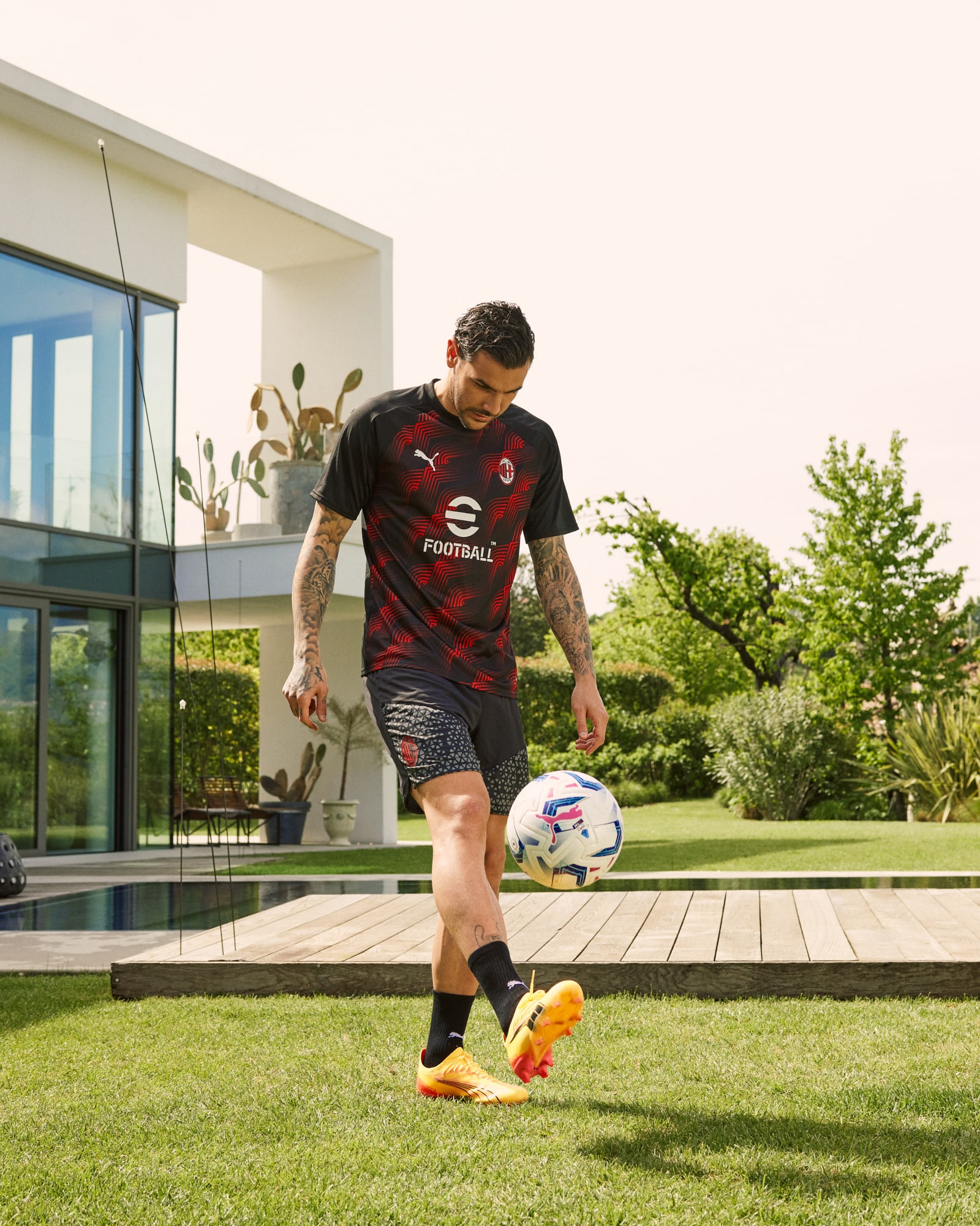 crampons theo hernandez puma