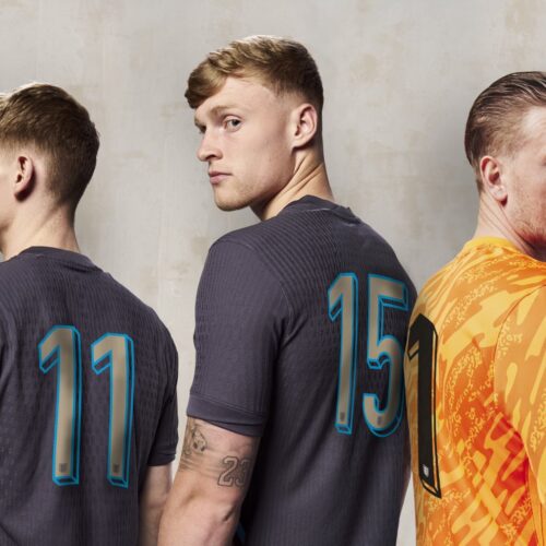Image de l'article Pourquoi l'Angleterre va jouer sans les noms des joueurs pour la deuxième période contre la Belgique ?