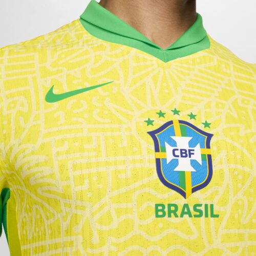 Image de l'article Nike dévoile les nouveaux maillots de ses sélections
