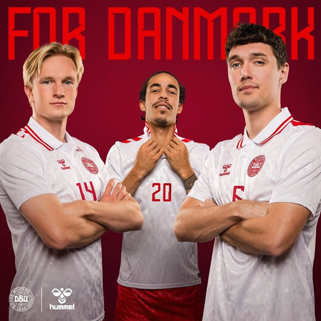 maillot danemark exterieur 2024 hummel 2