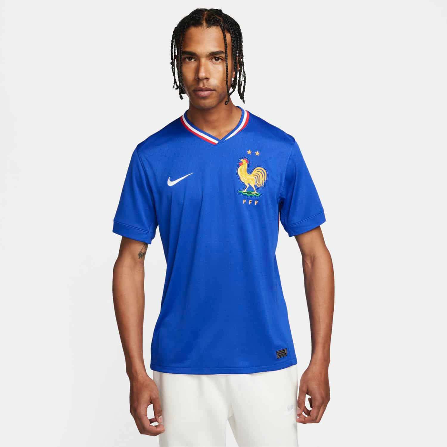  quipe De France Voici Le Nouveau Maillot 2024 Des Bleus
