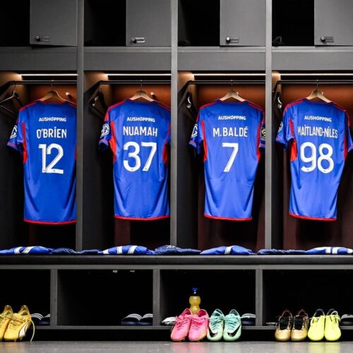 Image de l'article Plus de sponsor sous le flocage du maillot de l'OL