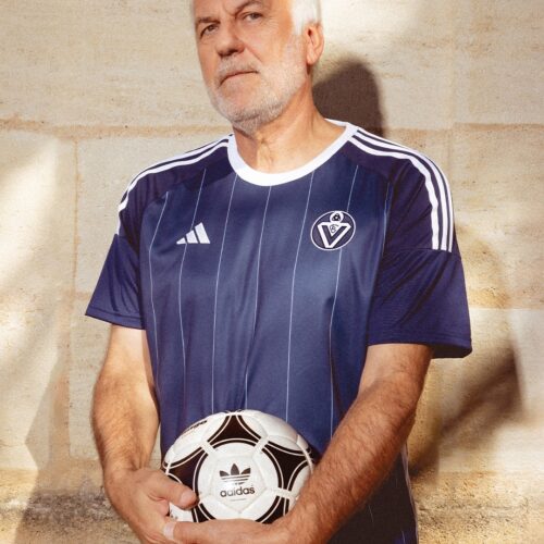 Image de l'article Bordeaux : les Girondins dévoilent un maillot collector (83-84)