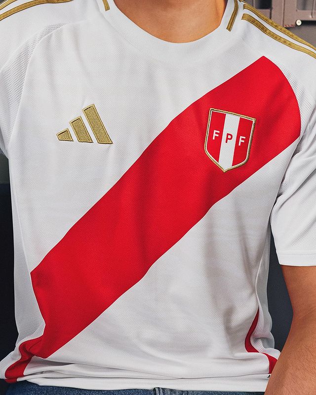 maillot perou domicile 2024 adidas