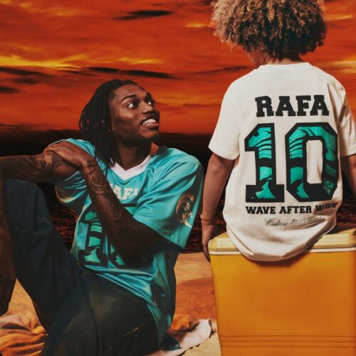 Image de l'article Une capsule lifestyle entre Rafael Leao et l'AC Milan