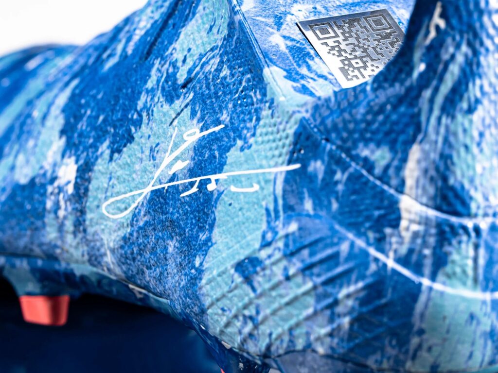 crampon messi join the planet 4