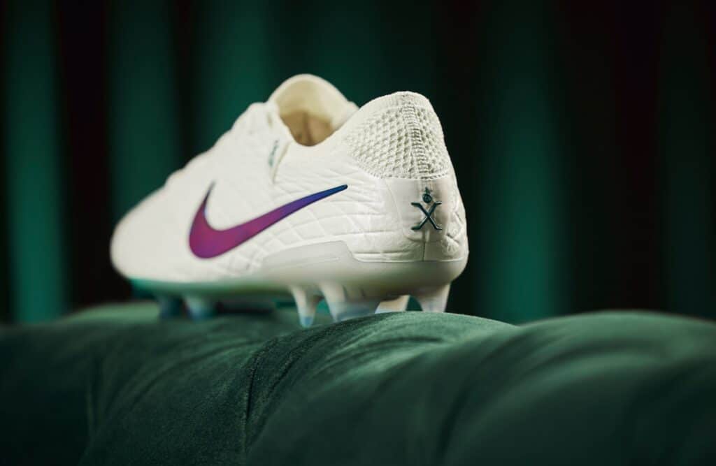 crampons-tiempo-pearl-nike-3