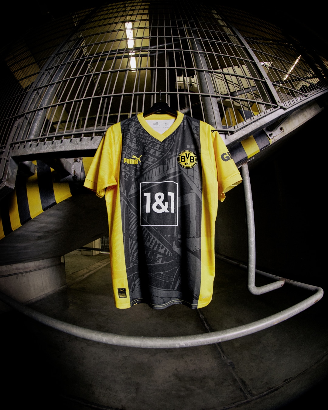 maillot borussia dortmund 50 ans du stade puma