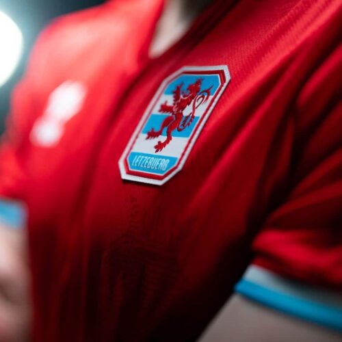 Image de l'article Nouvel écusson et nouveaux maillots pour le Luxembourg