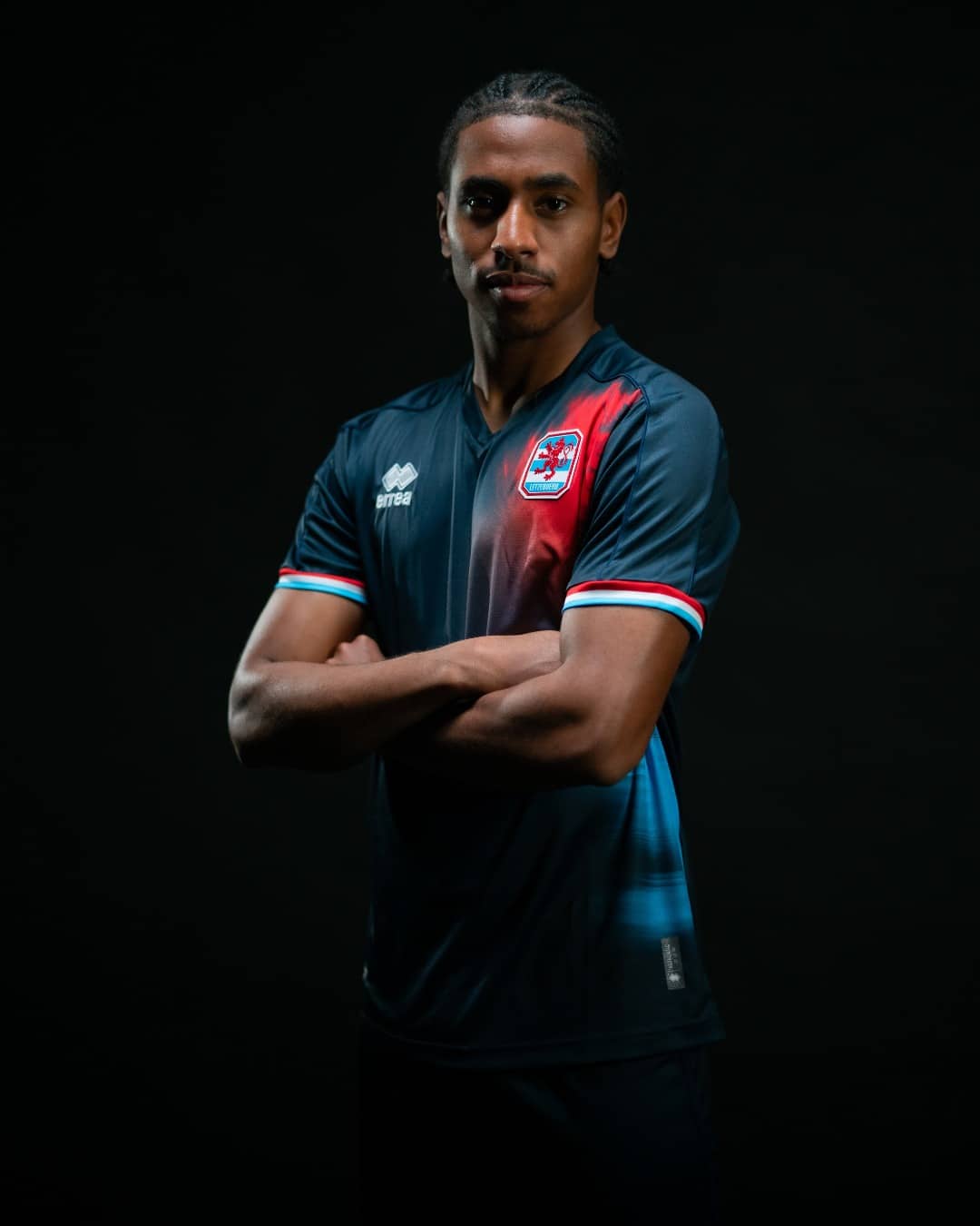 maillot exterieur luxembourg 2024 errea 1