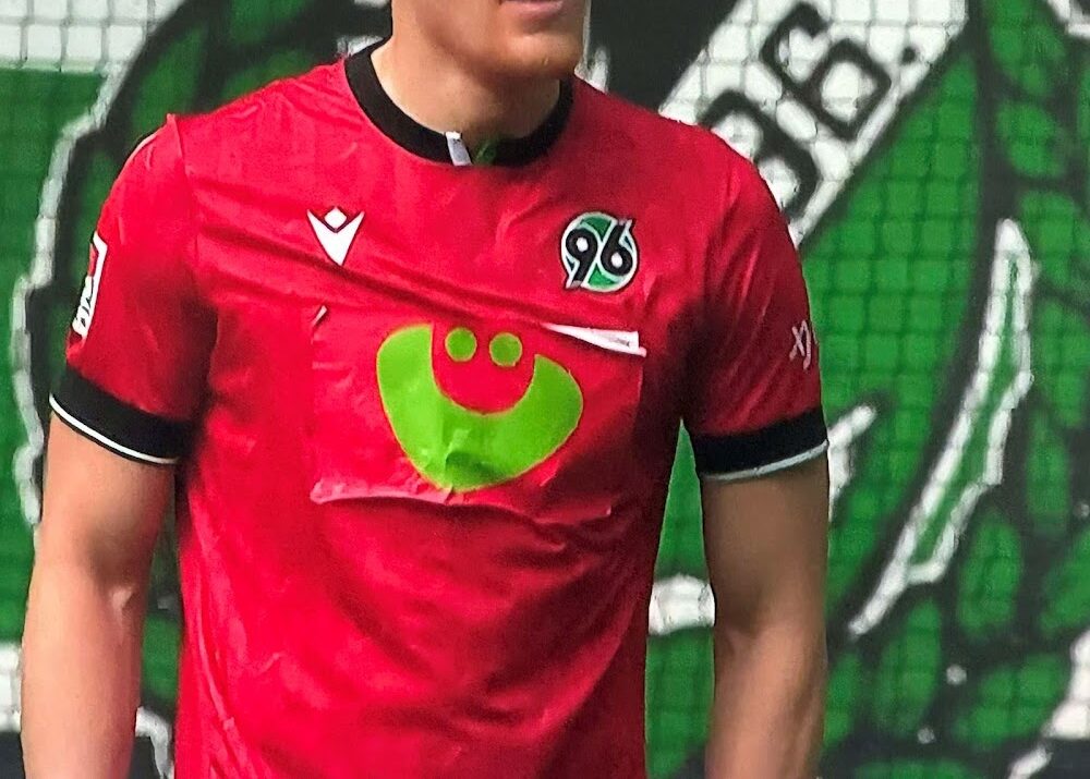 maillot hannovre 2023 2024 domicile macron