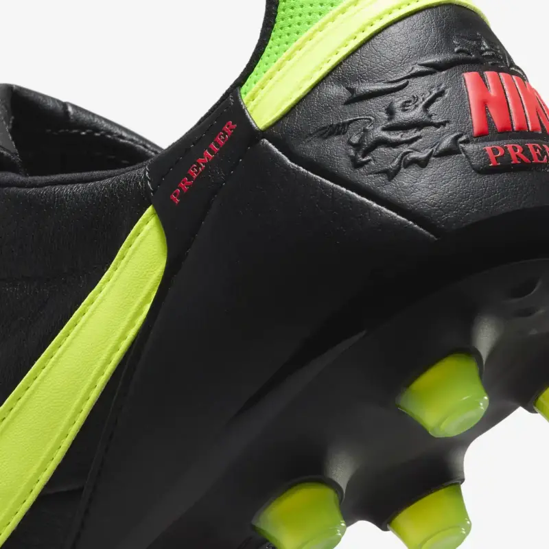 nike premier 3