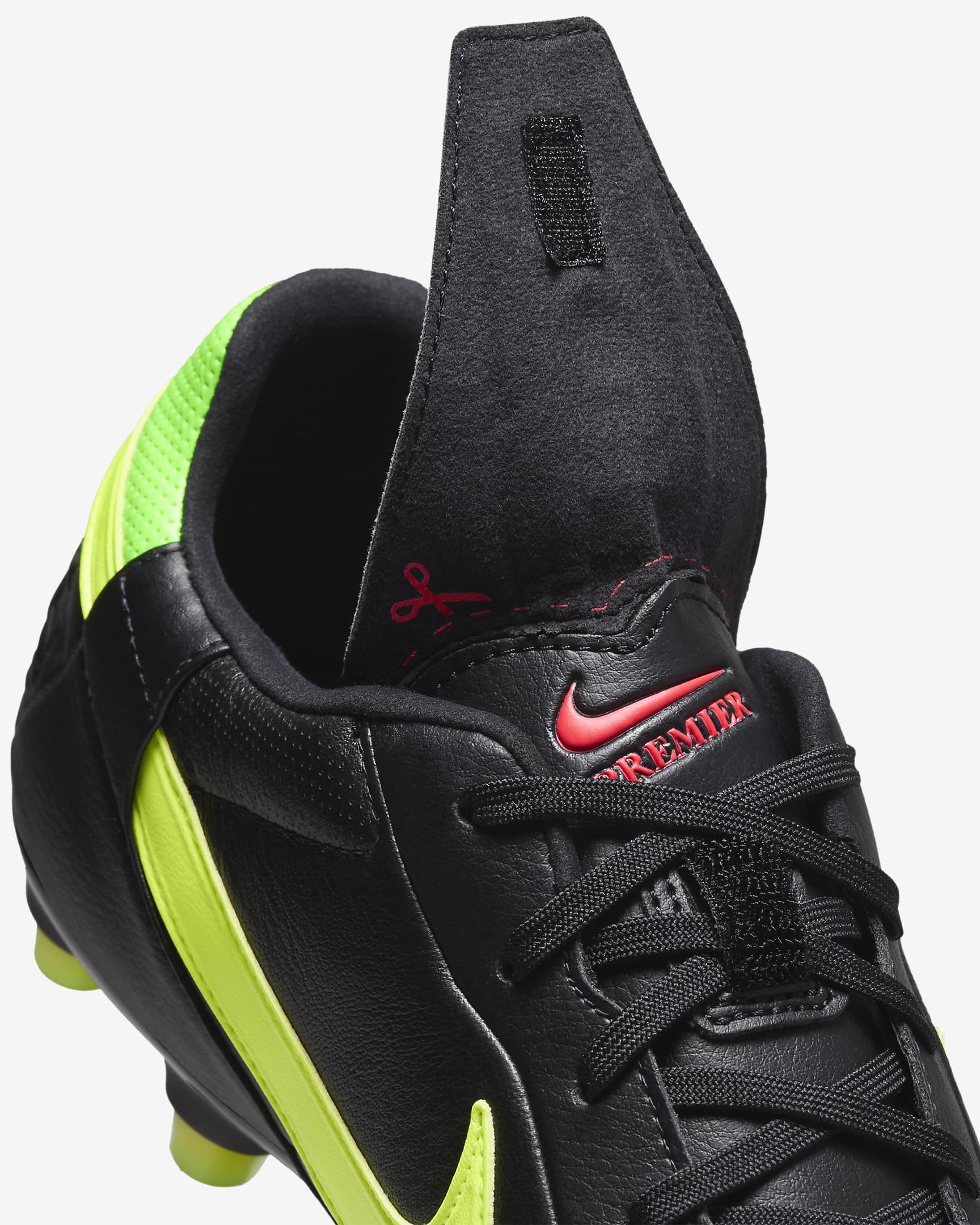 nike premier 3