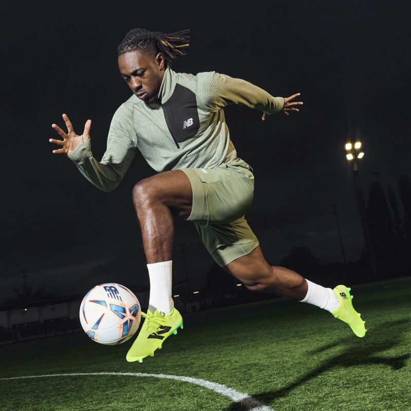 crampons new balance furon 2024 eze