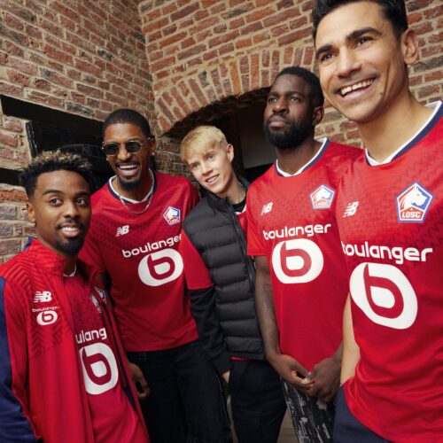 Image de l'article Le scapulaire encore présent sur le maillot de Lille