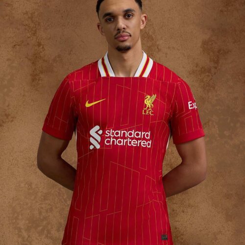 Image de l'article Liverpool dévoile son nouveau maillot 2024/25 et lance le bal des sorties