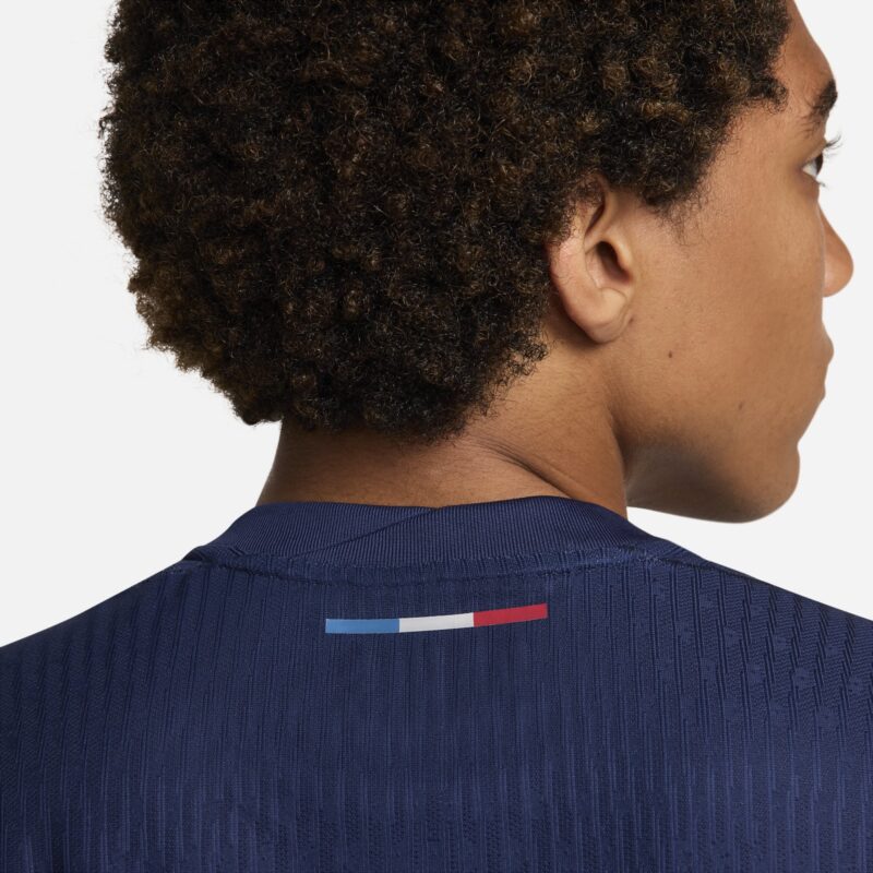 Maillot PSG 2024-2025 Domicile - Signé Par Tous Les Joueurs - Nike Taille L - Bleu