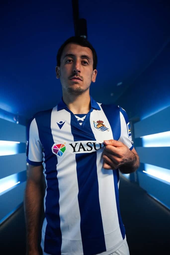 maillot real sociedad domicile 2024 2025 macron 3
