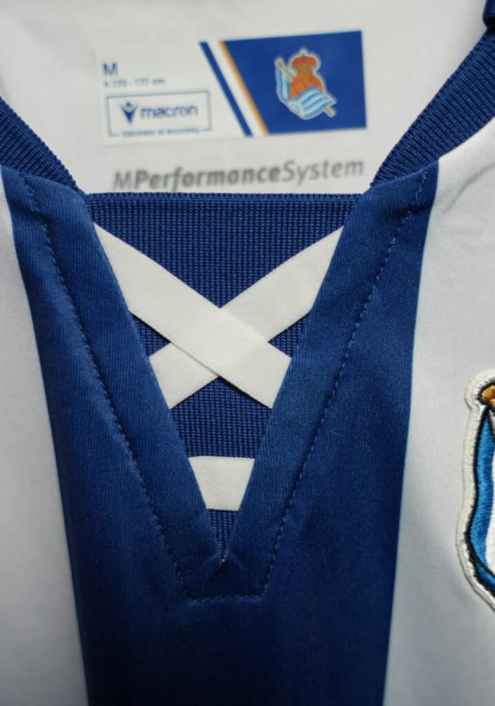 maillot real sociedad domicile 2024 2025 macron 3