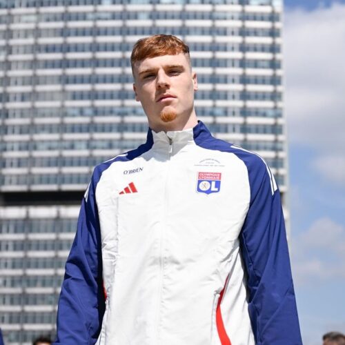 Image de l'article Des survêtements personnalisés pour les joueurs de l'OL avant la finale de la Coupe de France