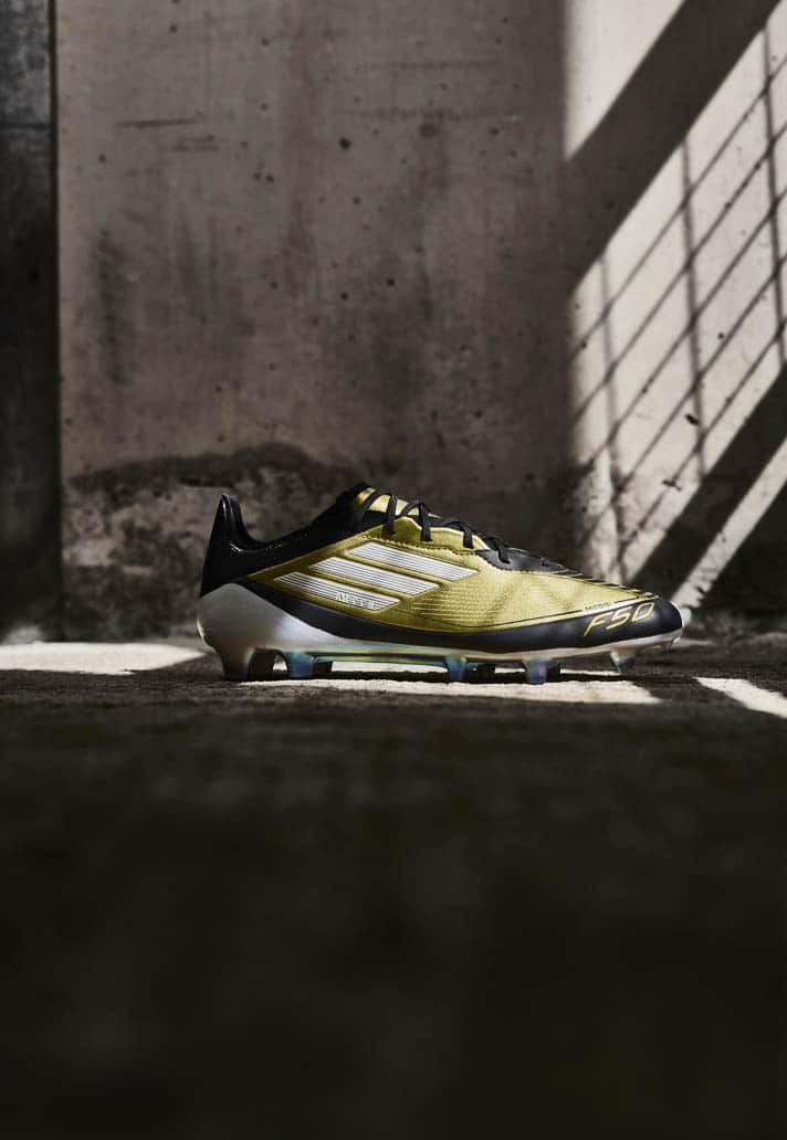 crampons f50 triunfo dorado messi adidas 1