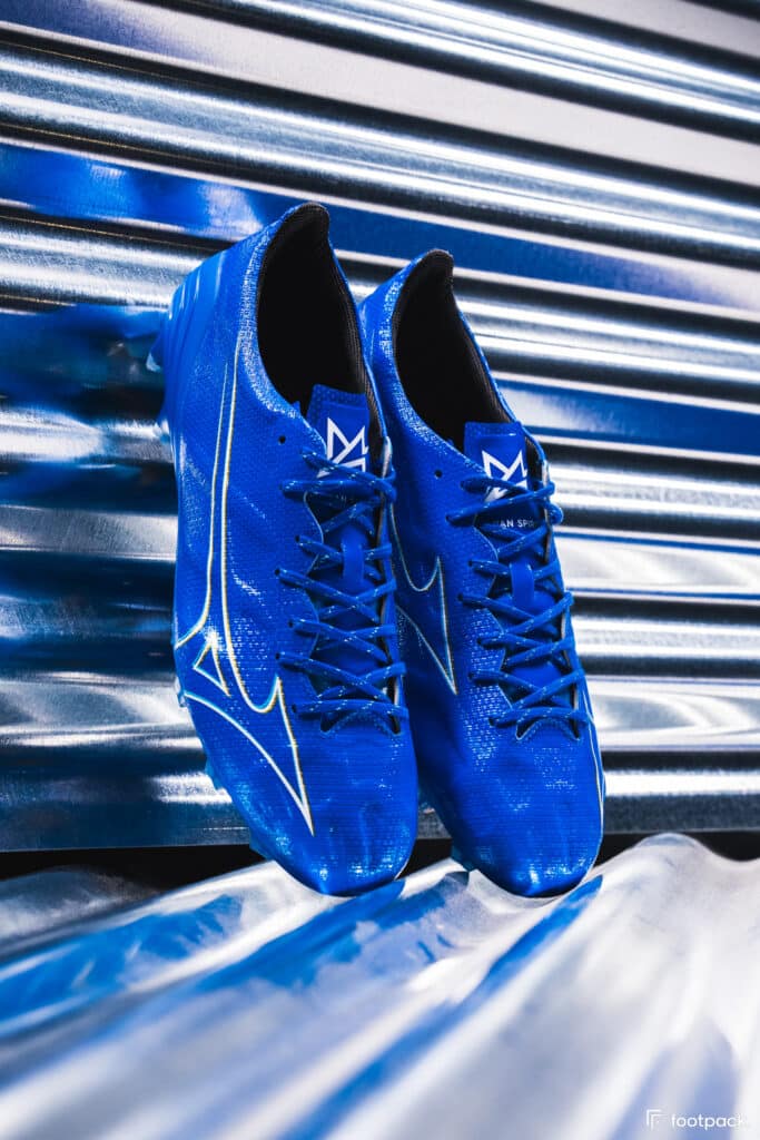 crampons mizuno alpha mugen 2024 1