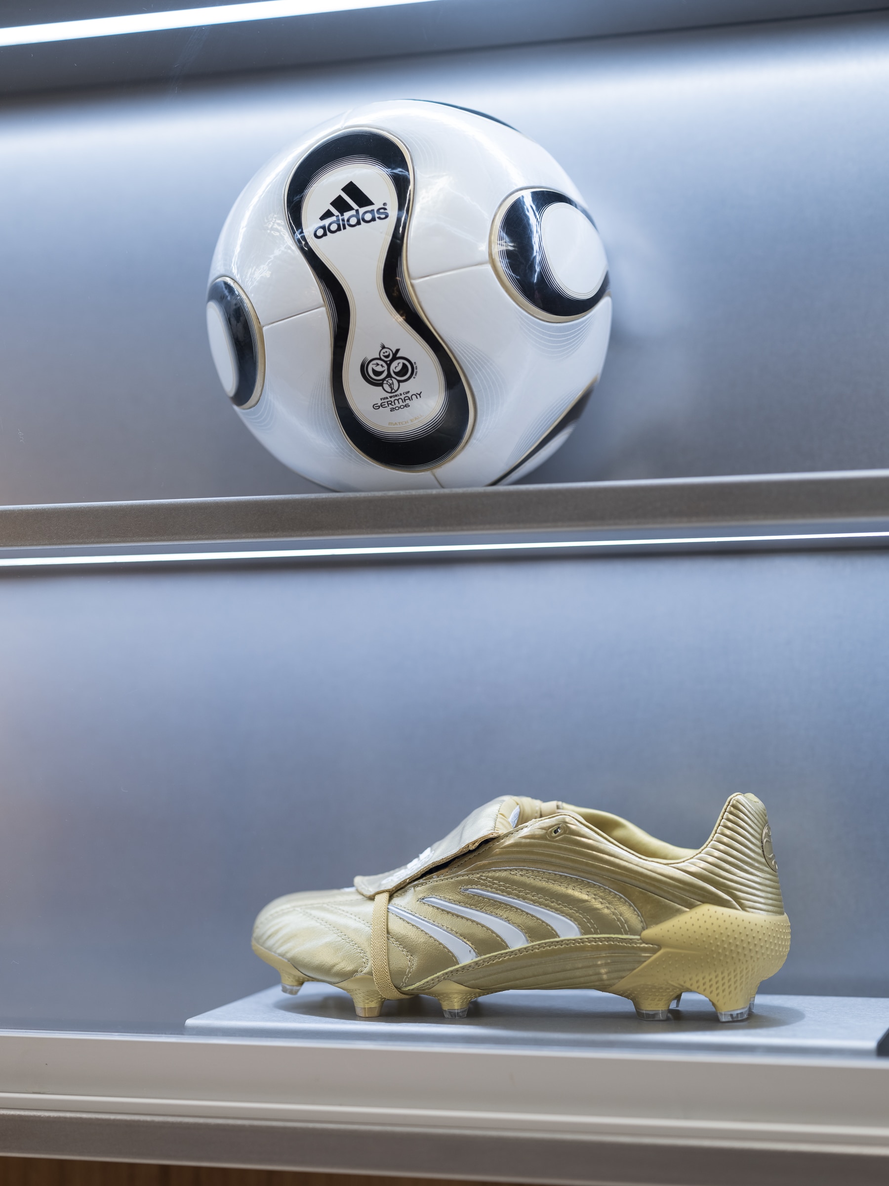 adidas flagship paris suite zz zinedine zidane